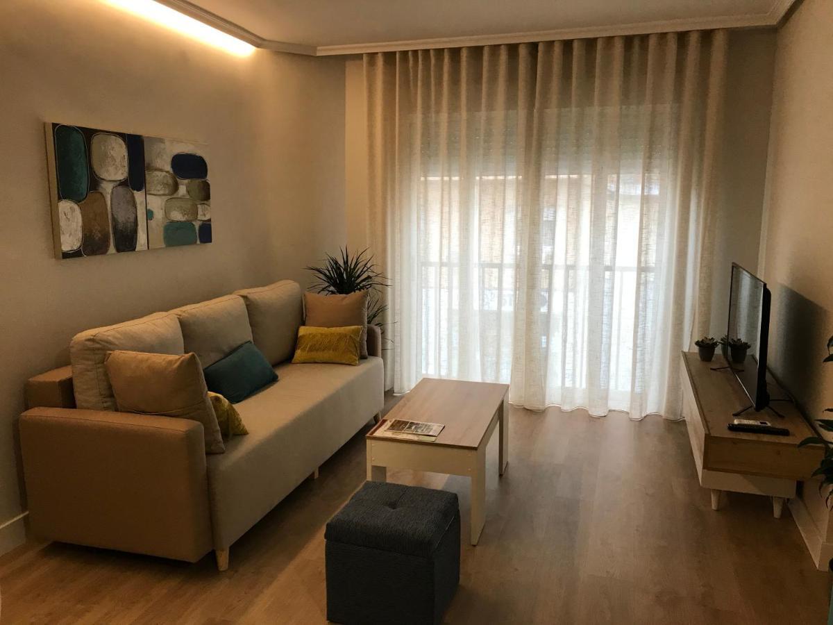Apartamento Abuelo Mayorga Plasencia Buitenkant foto